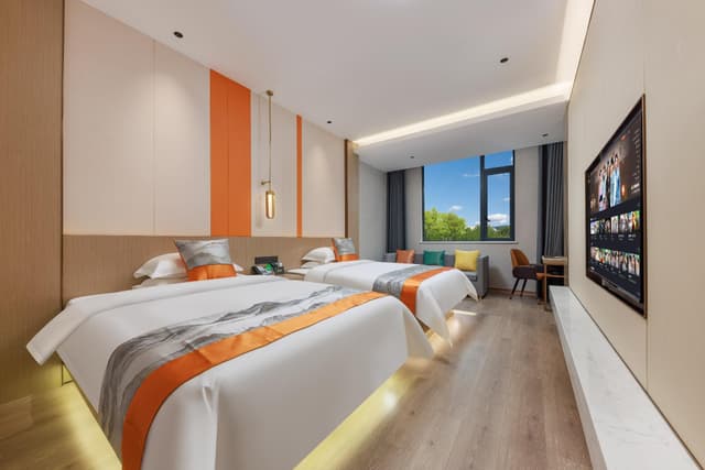 Deluxe Twin Room