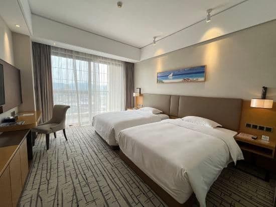 2 Bed Twin Superior Room