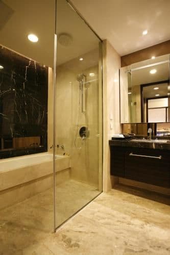 Deluxe Triple Suite