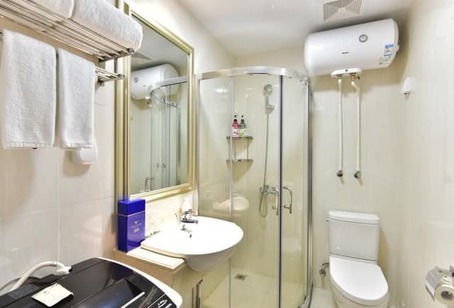 Triple Suite