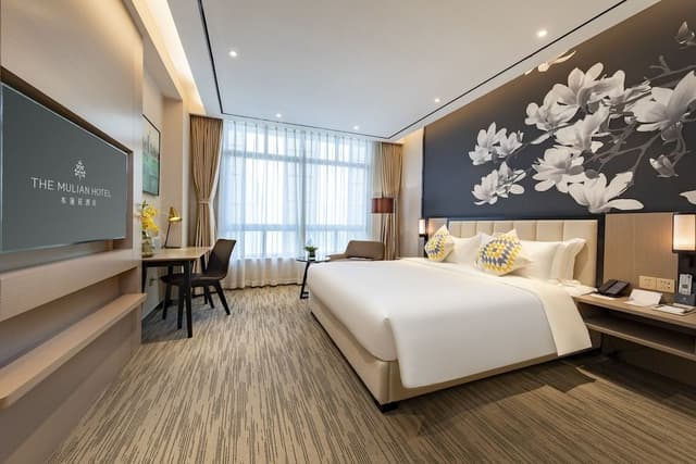 Superior King Room