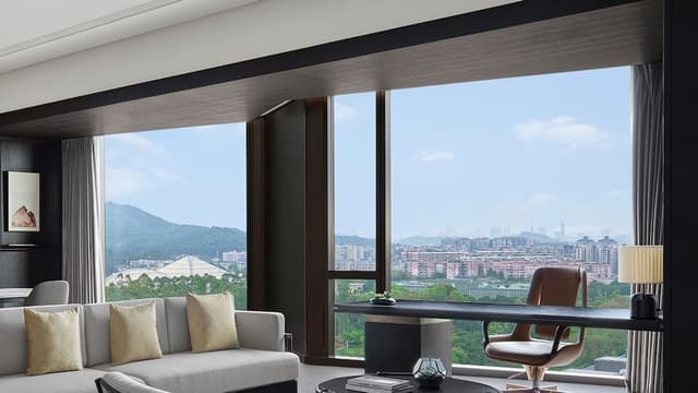 Ambassador Suite