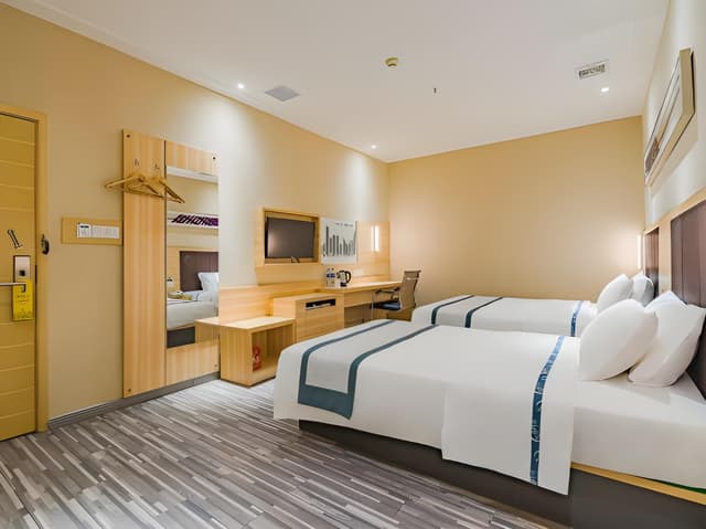 Standard Twin Room (No Window)