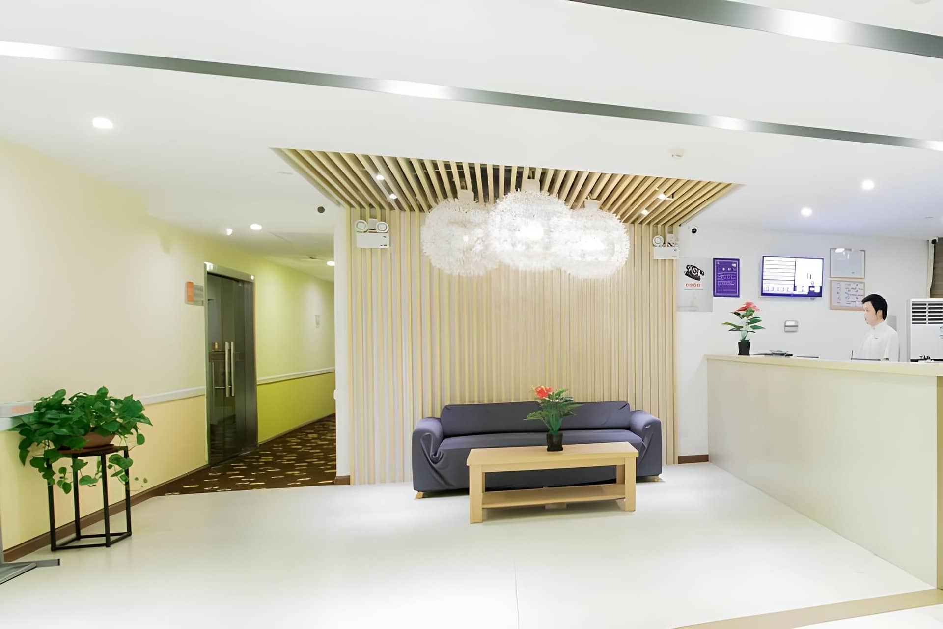 Home Inn Guangzhou Shangxiajiu Changshou Road Metro Station Hualin Jade City Home Inn Guangzhou Shangxiajiu Changshou Road Metro Station Hualin Jade City