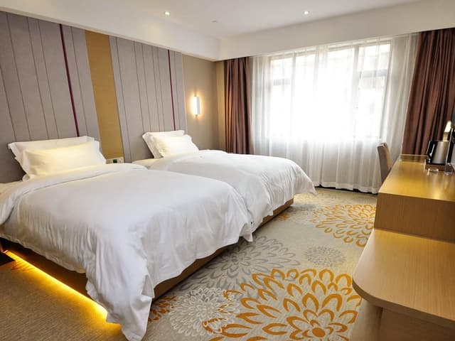 Corporate Twin, Guest room, 2 Twin/Single Bed(s), City view