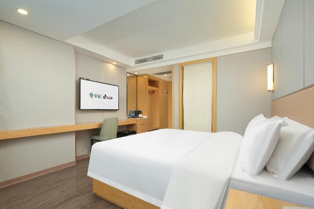 Business Plus Double Room