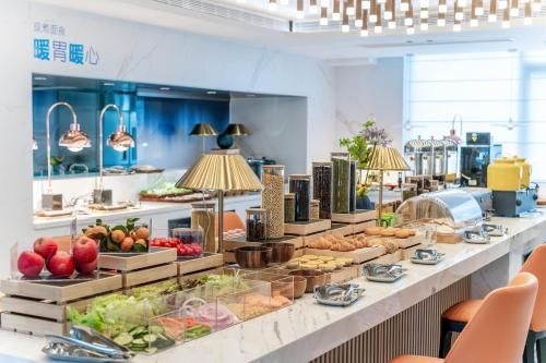 ฮอลิเดย์ อินน์ เอ็กซ์เพรส ไห่กั่ว เซียวอิง ฮาร์เบอร์ (Holiday Inn Express Haikou Xiuying Harbor)1