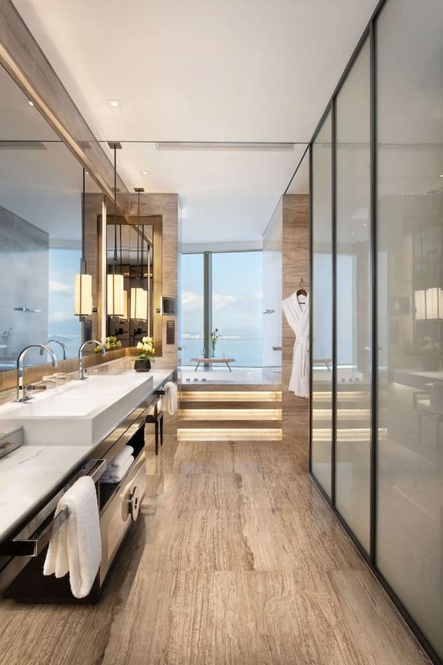 Raffles Suite