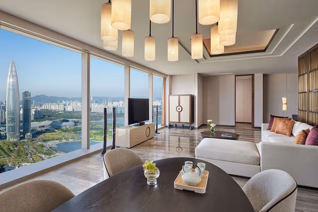 Raffles Suite