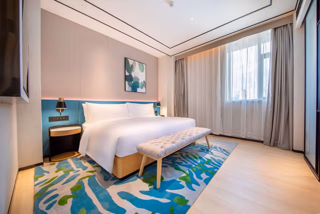 KING ONE BEDROOM SUITE