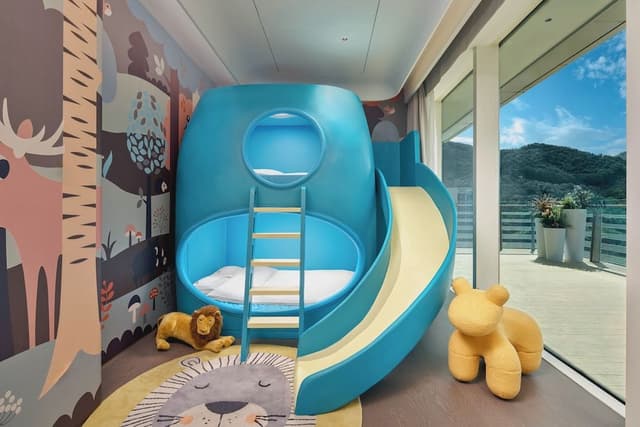 Discovery Seaview Family Suite