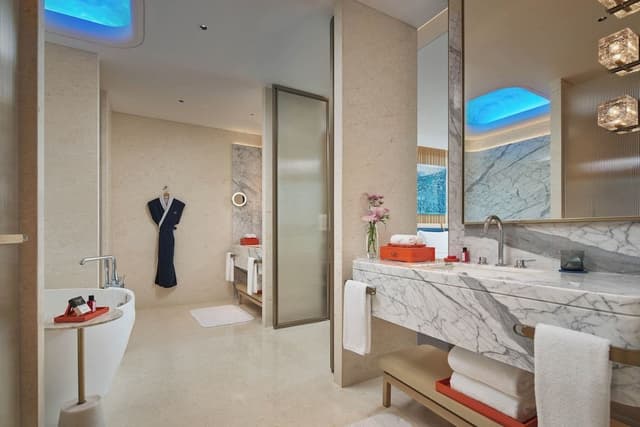 Skyline Panoramic Seaview Suite