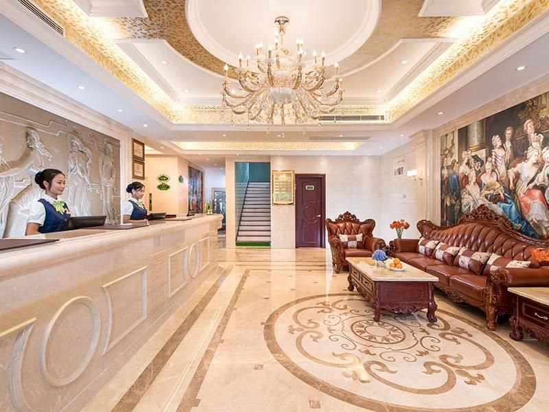 Vienna Hotel Shenzhen Hubei Metro Station1