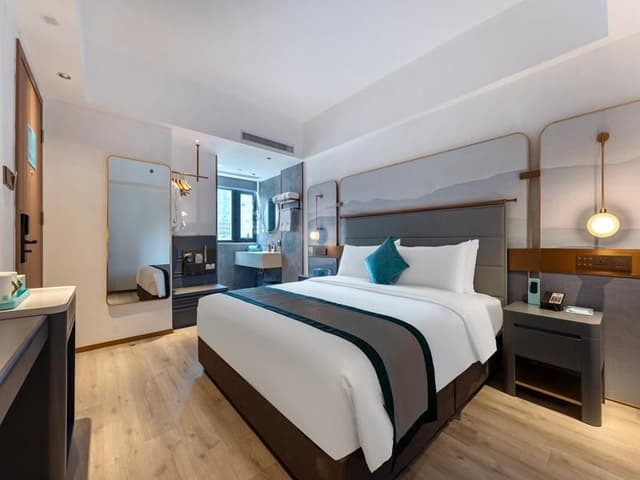 THK - Guest Room, Shanshui Ziran
