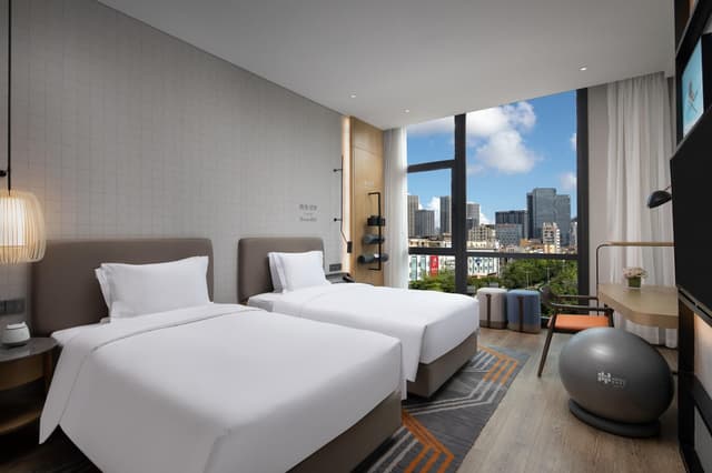 2 Double Premium City View