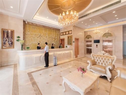 โรงแรมเวียนนา คลาสสิค เซินเจิ้น พลาซ่าเมืองเป่าเหิง (Vienna Classic Hotel Shenzhen Baoneng City Plaza)2