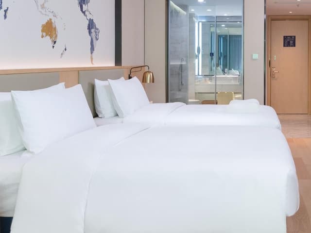 Kyriad KY Twin Room