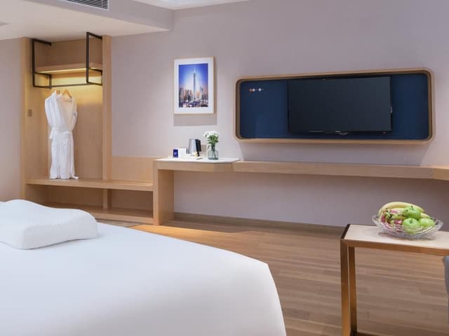 Kyriad KY Suite Room