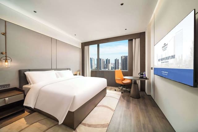 Superior Room, 1 King Bed, Non Smoking
