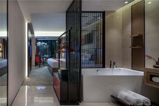 Elegance Room