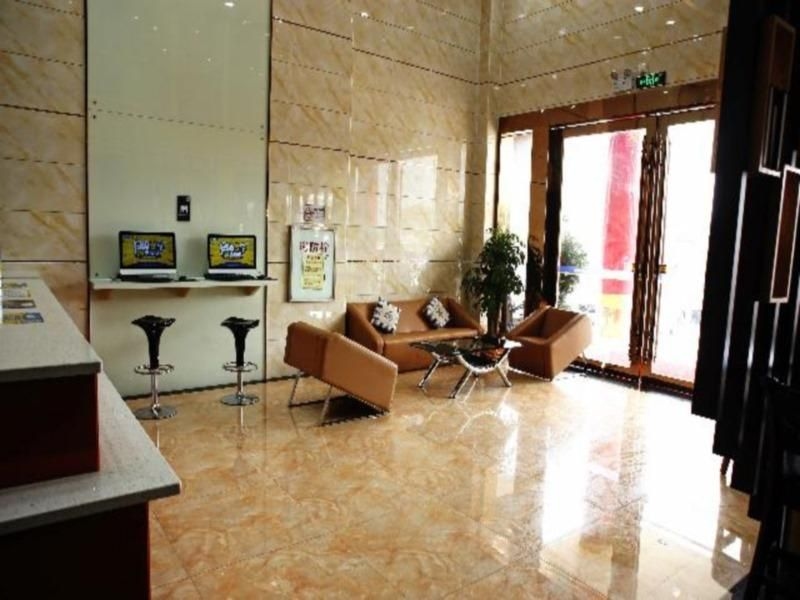 7 Days Inn Shenzhen Shajing Waterlands Resort Branch1