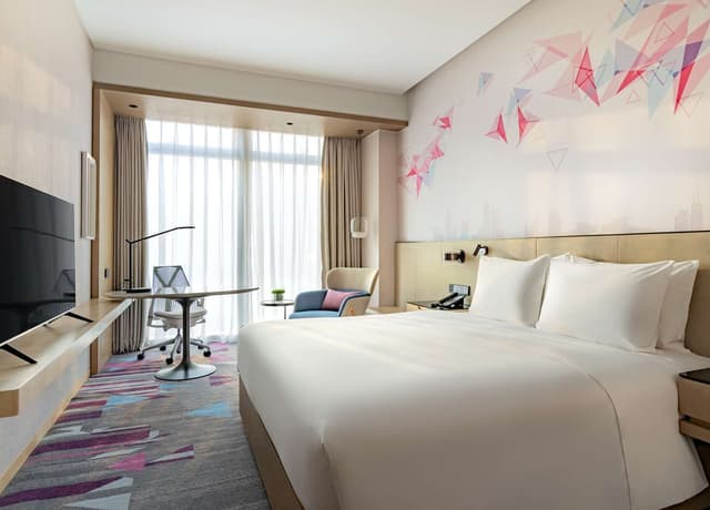 KING GUEST ROOM