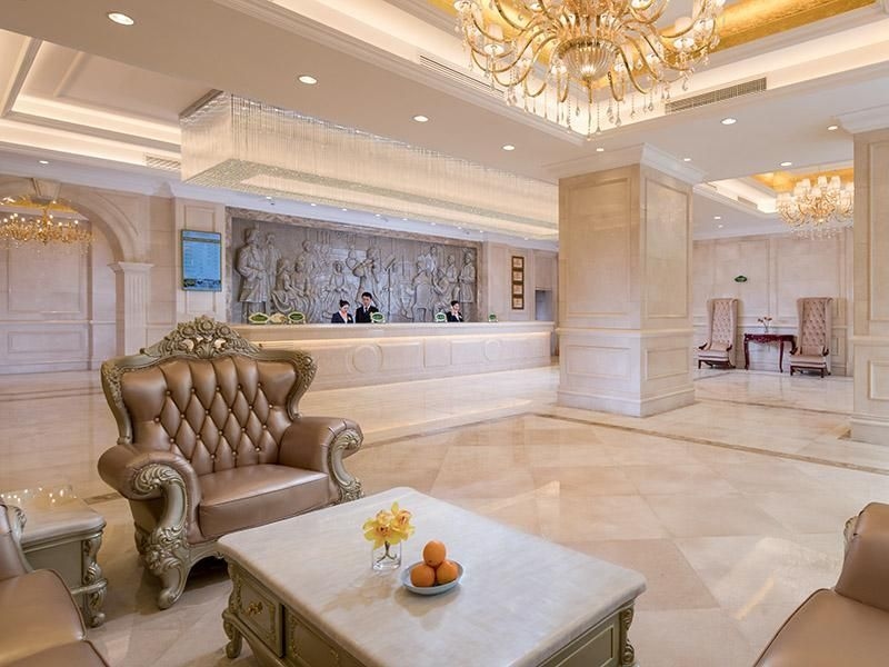 เวียนนา อินเตอร์เนชั่นแนล โฮเทล เซินเจิ้น กวนหลานอเวนิว (Vienna International Hotel Shenzhen Guanlan Avenue)1