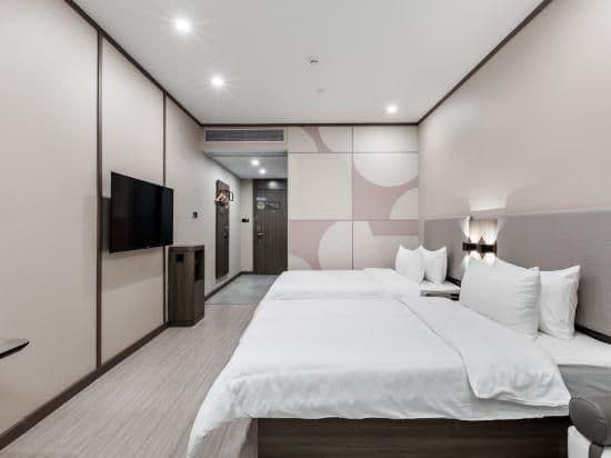 Guestroom (2 beds)