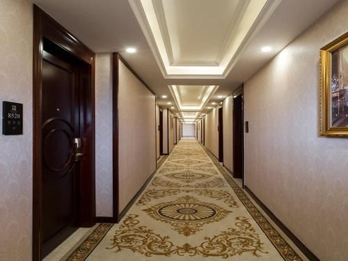 Vienna 3 Best Hotel ShenzhenGuanlan Tangren Street4