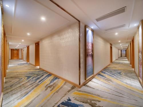 Vienna International Hotel Shenzhen Longhua Xikeng Metro Station3