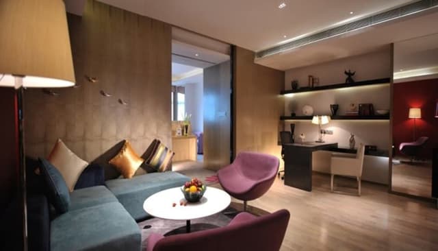 Suite (Marvelous)
