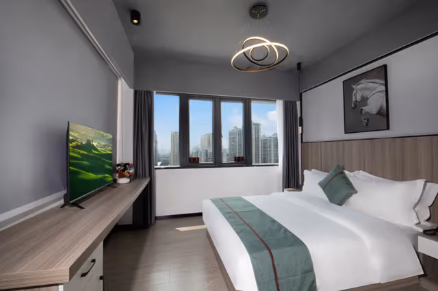 Superior Queen Room - Non-Smoking