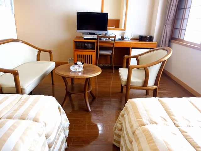 Twin Room, Non Smoking