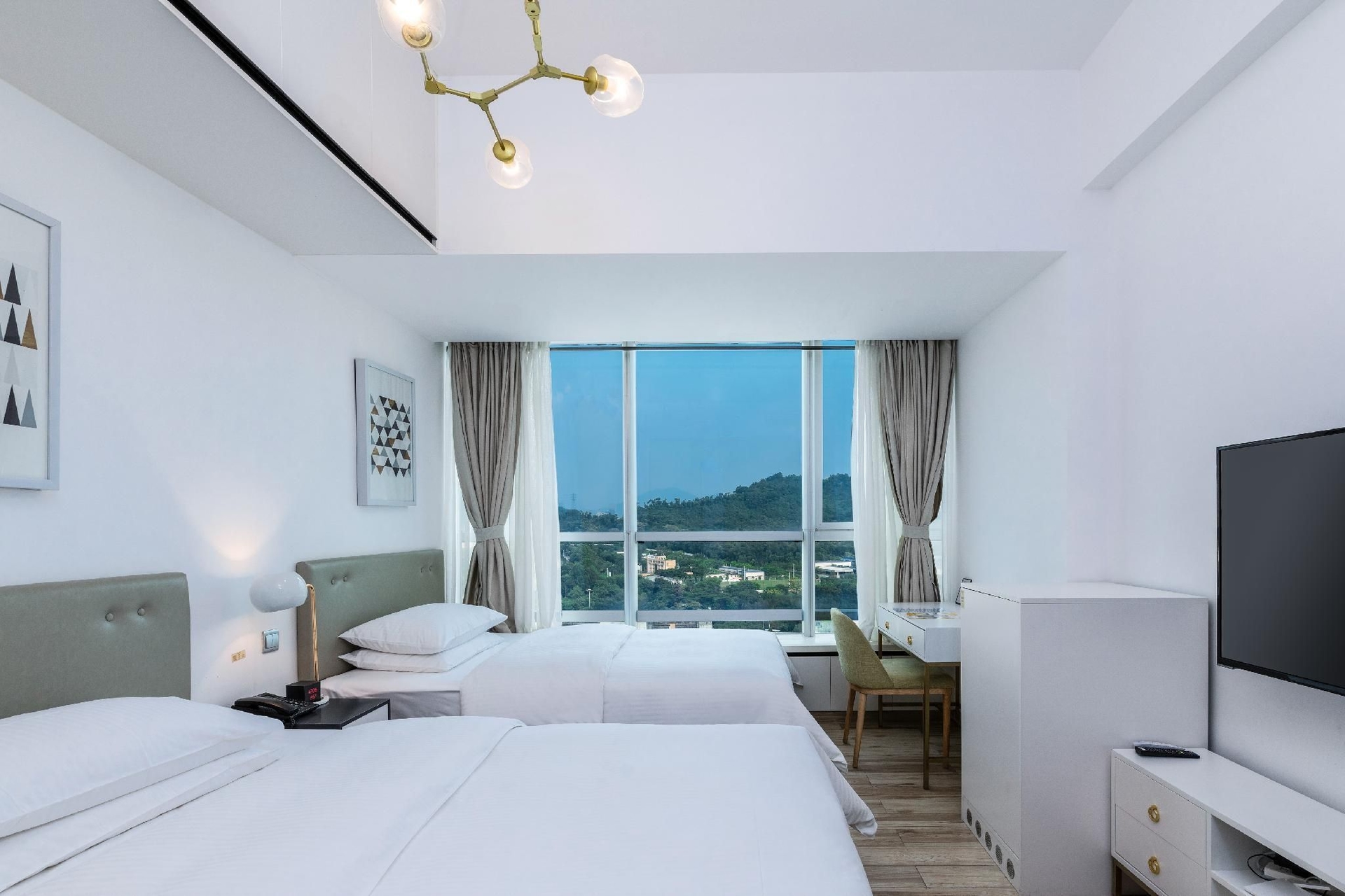 Golden Central Serviced Residence Shenzhen (Upper Hills)1