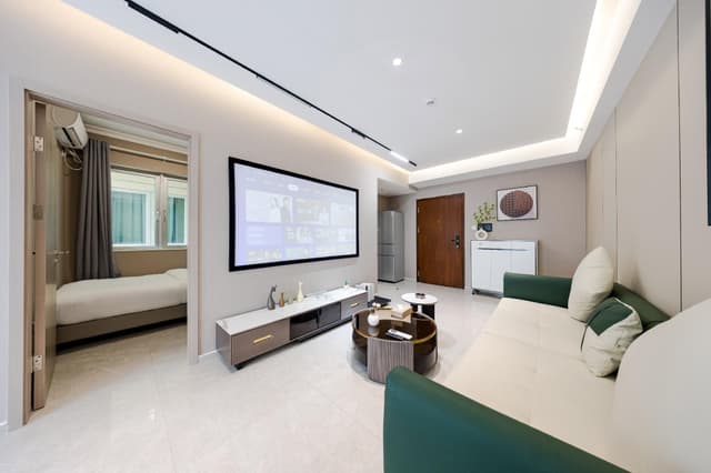 Centara 2-Bedroom with 1 King Bed and 1 Queen Bed