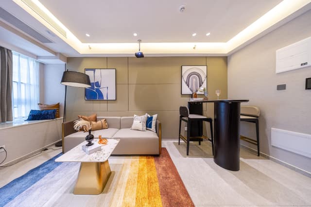 Deluxe Suite with Balcony
