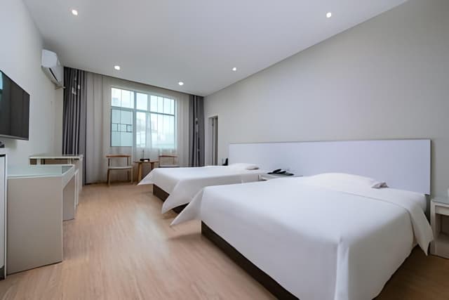 HOM - Twin Bed Room