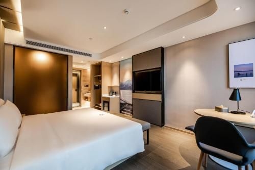 Atour S Hotel Shenzhen Longgang Zhonghaixin2