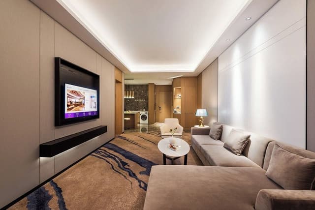 Deluxe Suite, 1 King Bed