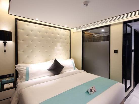 Xana - Deluxe Bed Room