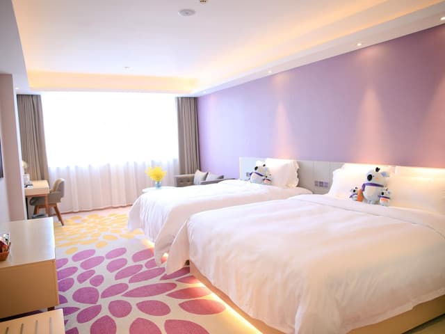 Twin Deluxe Room