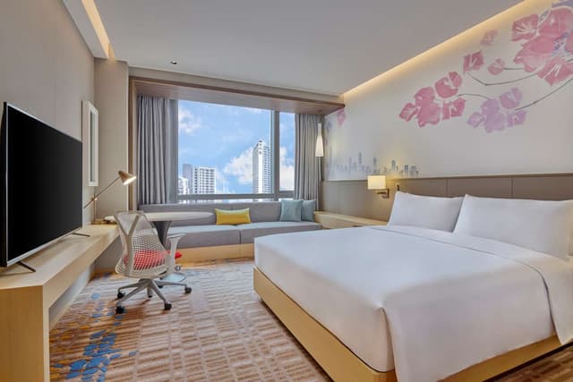 KING DELUXE ROOM