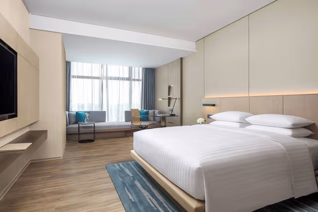 Premier Room, 1 King Bed