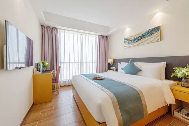 Executive Suite, 3 Bedrooms, Kitchen