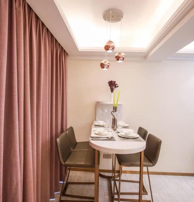 Executive Suite, 2 Bedrooms, Kitchen