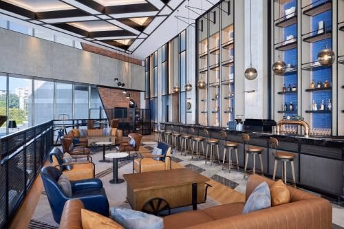 โรงแรมโฟร์พอยท์ บาย เชอราตัน เซินเจิ้น เป่าอัน (Four Points by Sheraton Shenzhen Bao'an)0