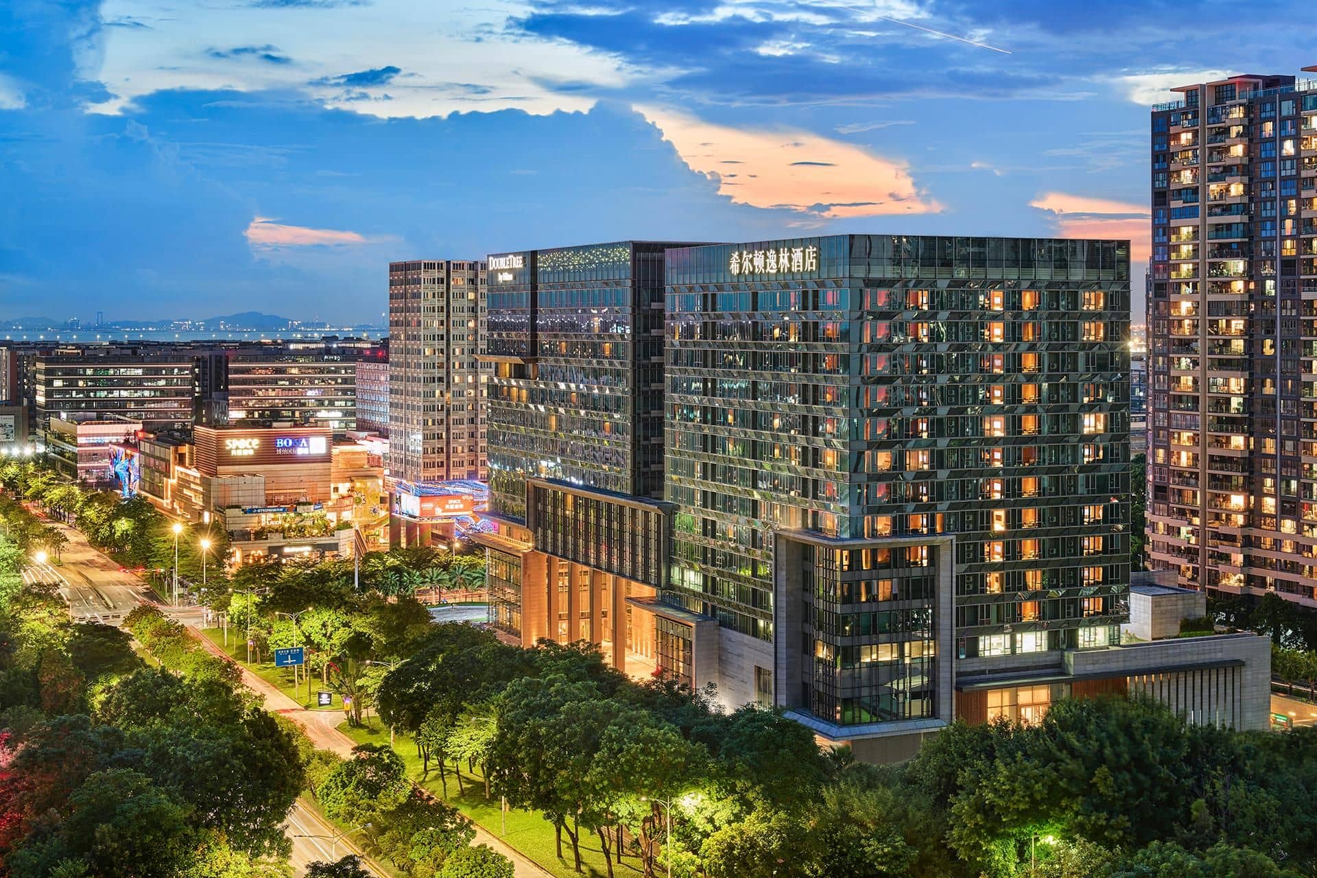 DoubleTree by Hilton Shenzhen Airport Residences DoubleTree by Hilton Shenzhen Airport Residences