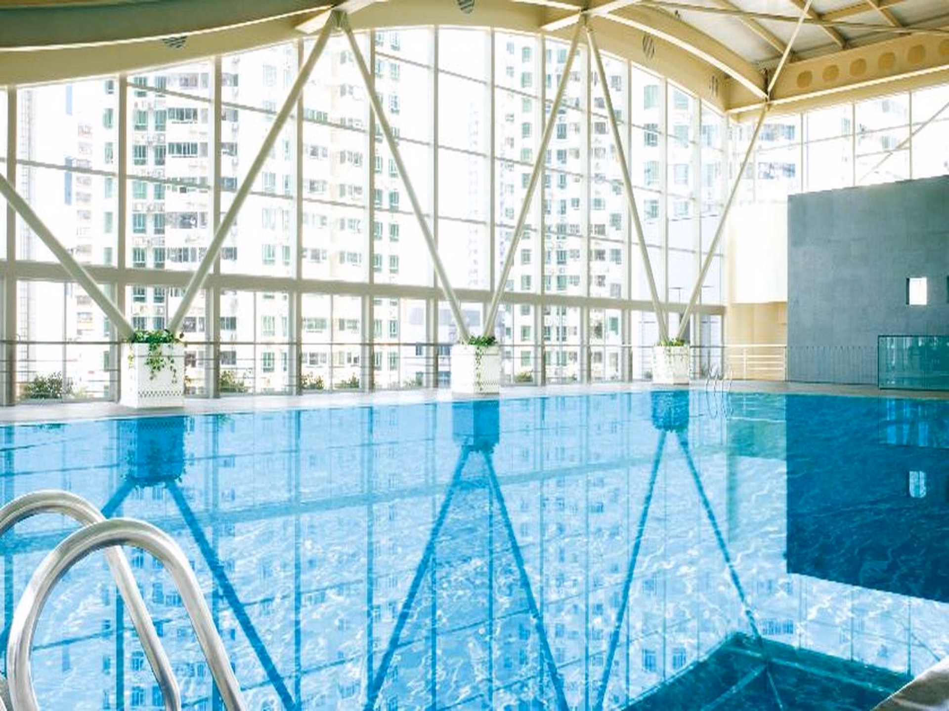 โรงแรมพาวิลเลียน เซ็นจูรี่ ทาวเวอร์ (Pavilion Century Tower Hotel)3