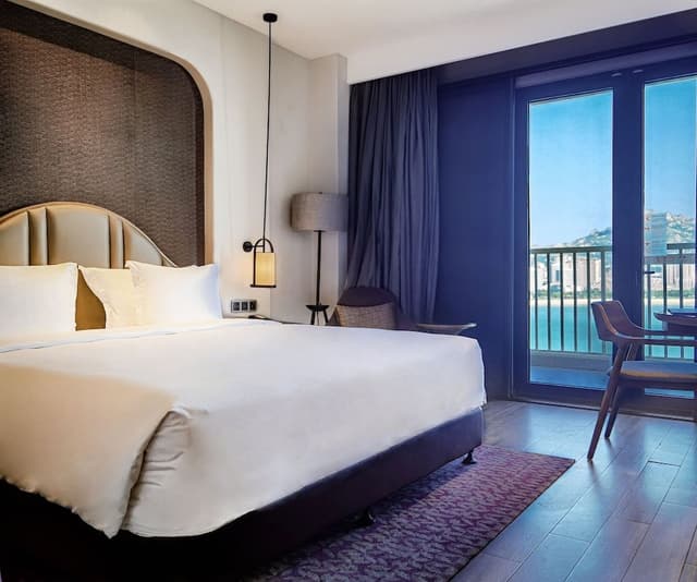 Premium Room, Accessible, Club Lounge Access