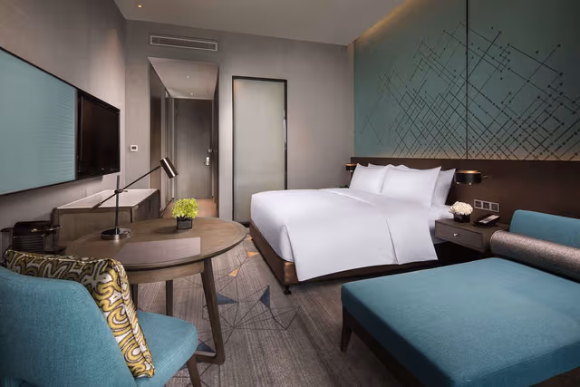 KING DELUXE ROOM SEA VIEW